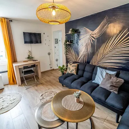 Appart 2 Parking Sur Place Gratuit Apartment Honfleur